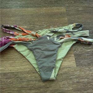 San Lorenzo Gray and Floral Bikini Bottom